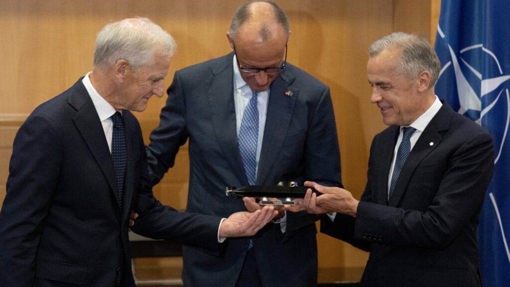 Canada picks a submarine